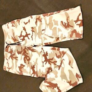 BoohooMAN Camouflage Pants
